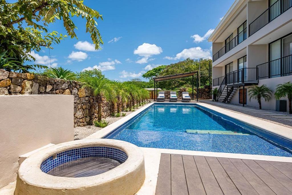 Tamarindo Beach, Prime Location, Fantastic Watersalt Pool & Cold Plunge, Family & Friends Екстер'єр фото